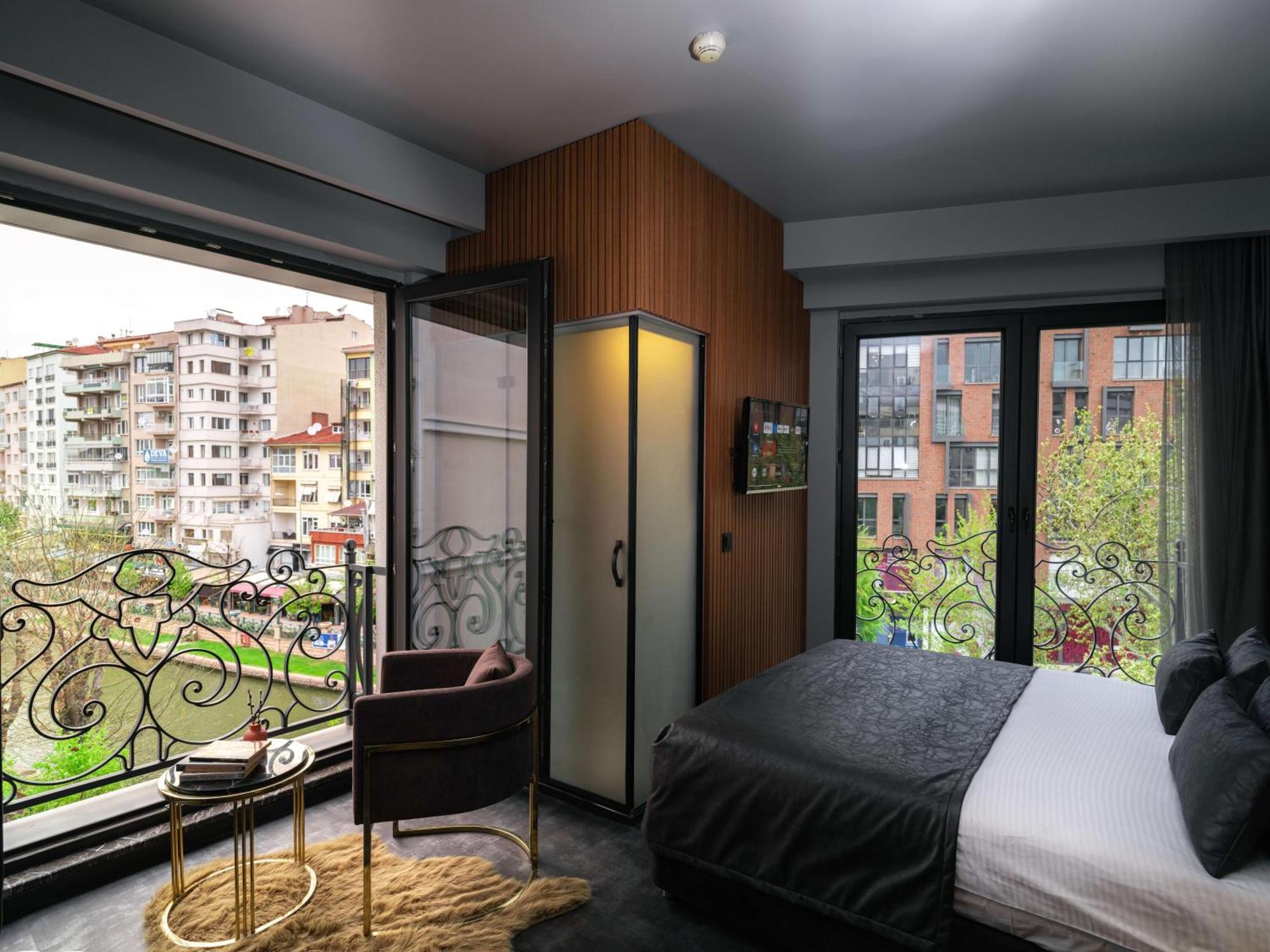 Sennacity Hotel Эскишехир Экстерьер фото